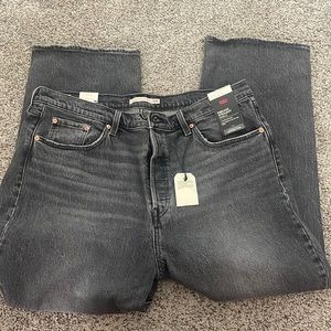 Levi’s Womens Plus Ribcage Straight Ankle Charcoal colored Jeans NWT